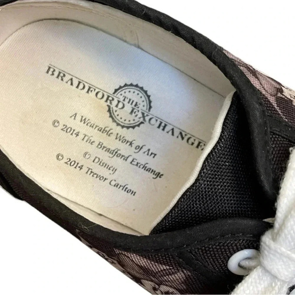 THE BRADFORD EXCHANGE Mickey & Minnie "Caught in the Moment" Sneakers sz 7.5 - Picture 8 of 11